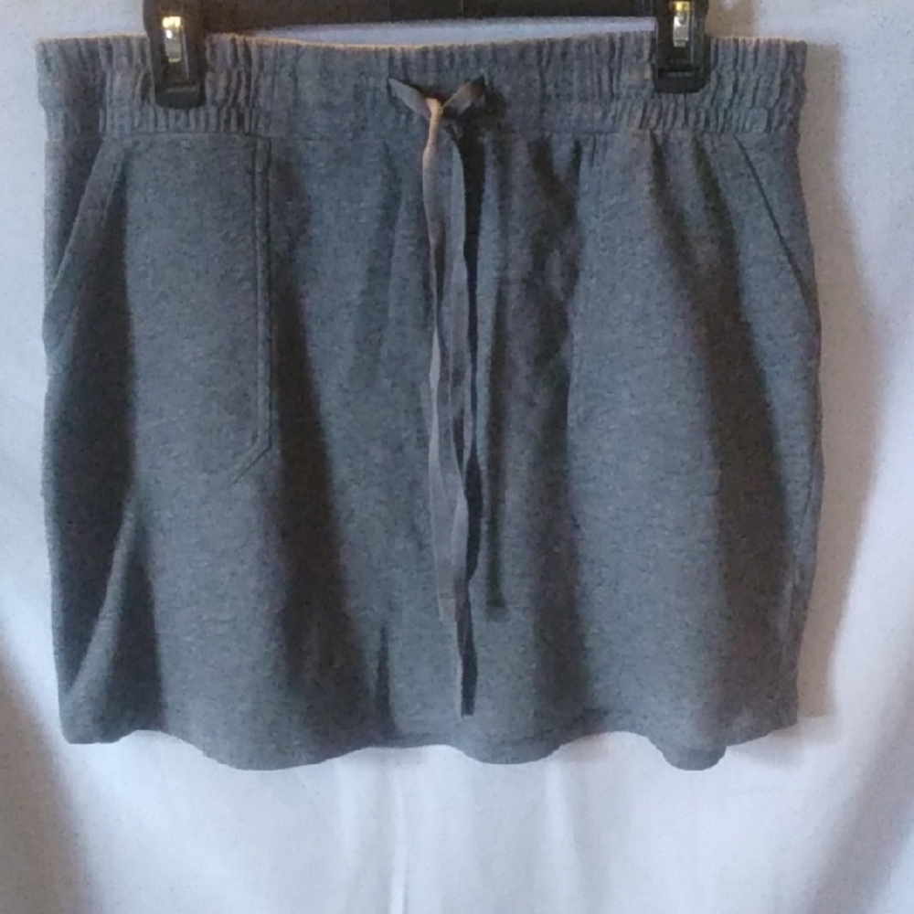 Caslon Skirt L